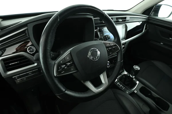 Ssangyong Korando (2021) — foto 2 van 16