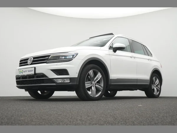 VOLKSWAGEN Tiguan (2016) — foto 27 van 30