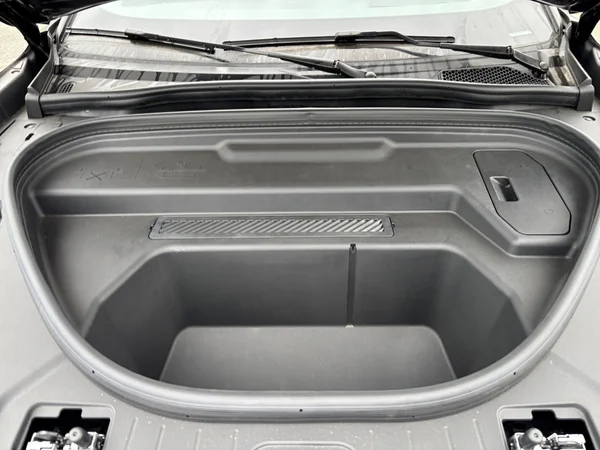AUDI Q6 e-tron (2025) — foto 7 van 24