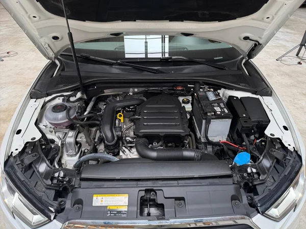 AUDI A3 Sedan (2018) — foto 5 van 15