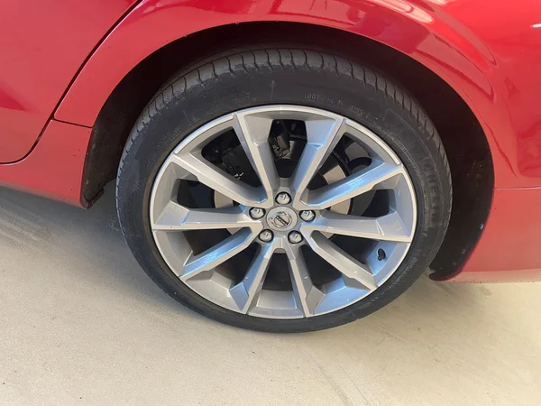 VOLVO V60 (2022) — foto 4 van 20
