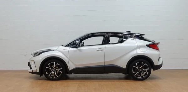 Toyota C-HR (2021) — foto 24 van 26