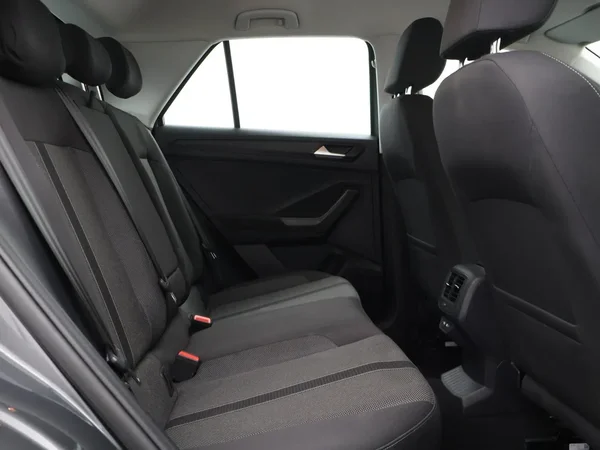 Volkswagen T-Roc (2022) — foto 14 van 26