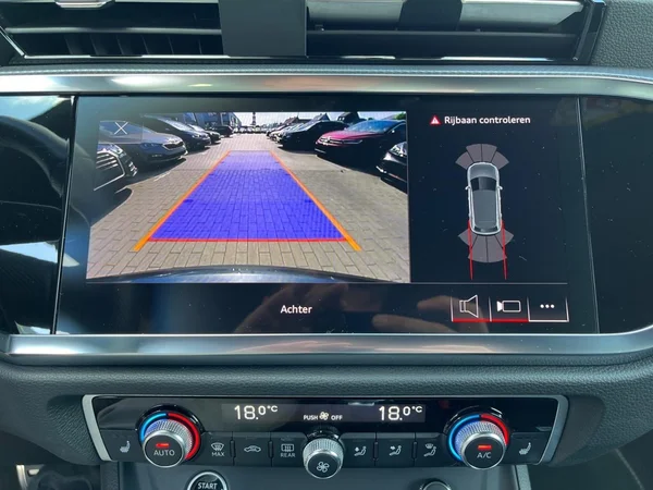 AUDI Q3 (2024) — foto 6 van 22