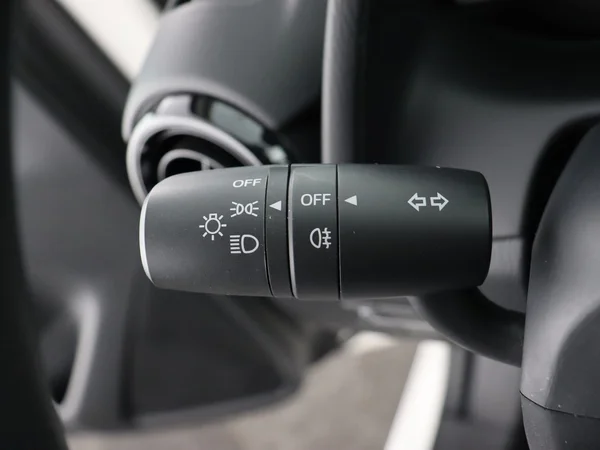 MAZDA 2 (2021) — foto 13 van 26