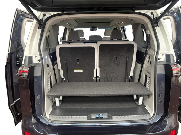 VOLKSWAGEN ID.Buzz Lwb (2026) — foto 14 van 24