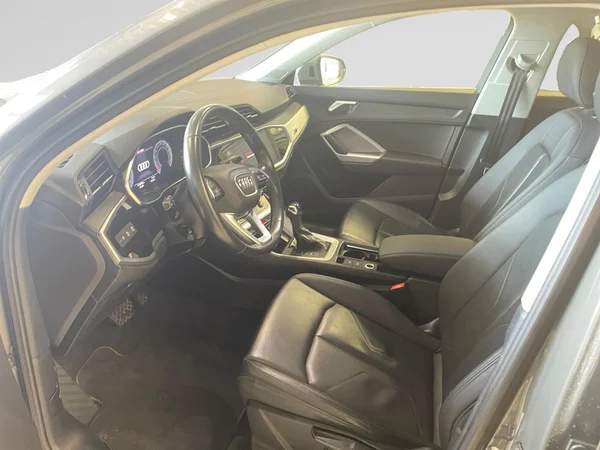 AUDI Q3 Sportback (2021) — foto 19 van 21