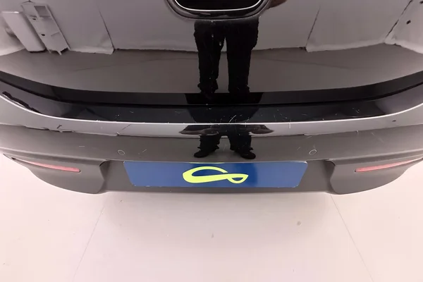 Kia Rio (2021) — foto 24 van 36