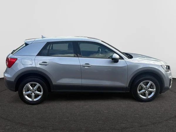 AUDI Q2 (2018) — foto 12 van 24