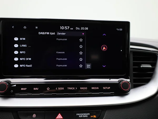 Kia cee'd (2023) — foto 16 van 39