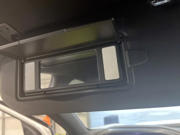 Peugeot 3008 PHEV (2023) — foto 44 van 54