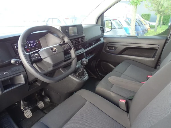 Opel Vivaro (2025) — foto 4 van 25