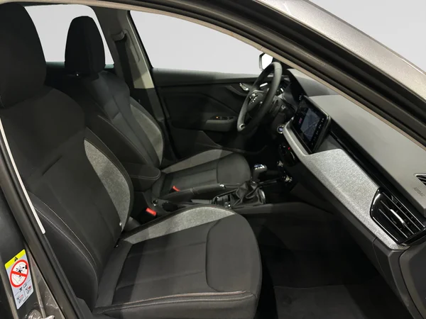 SKODA Scala (2025) — foto 11 van 14