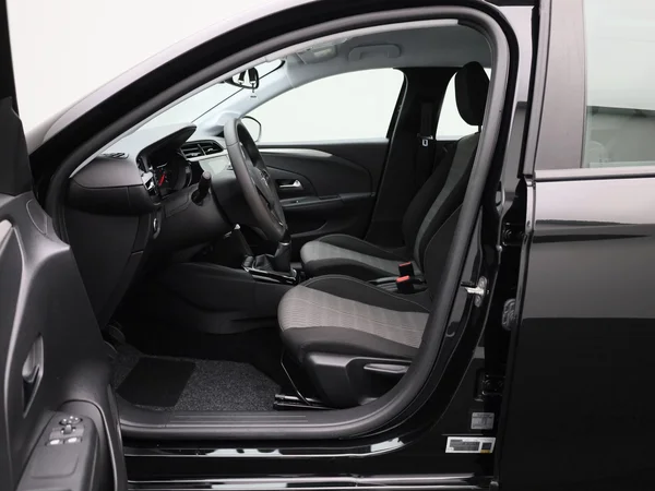 Opel Corsa (2023) — foto 34 van 34