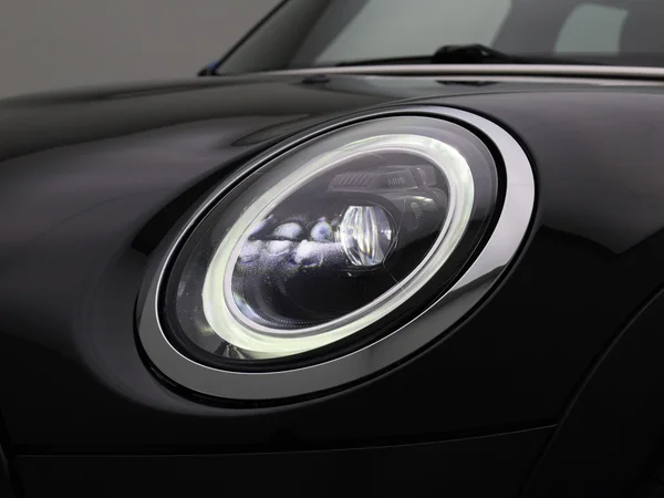 MINI One (2022) — foto 9 van 34