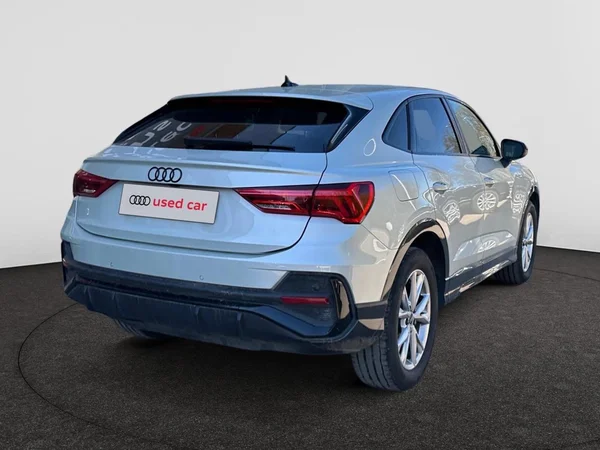 AUDI Q3 Sportback (2023) — foto 7 van 14