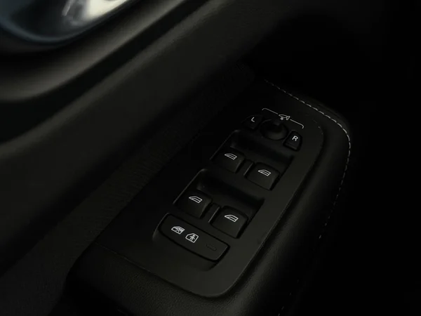 VOLVO XC60 (2024) — foto 20 van 32