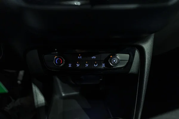 Opel Corsa (2022) — foto 7 van 28