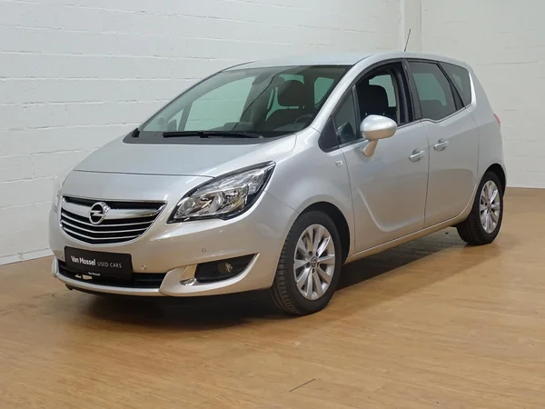 Opel Meriva (2017) — foto 19 van 23