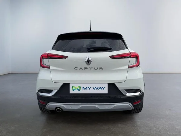 RENAULT Captur (2020) — foto 21 van 26
