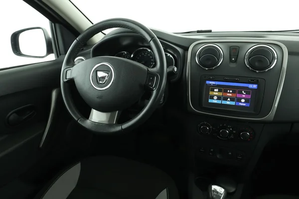 Dacia Sandero (2016) — foto 4 van 16