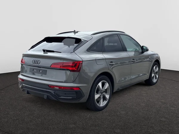 AUDI Q5 Sportback (2025) — foto 15 van 19