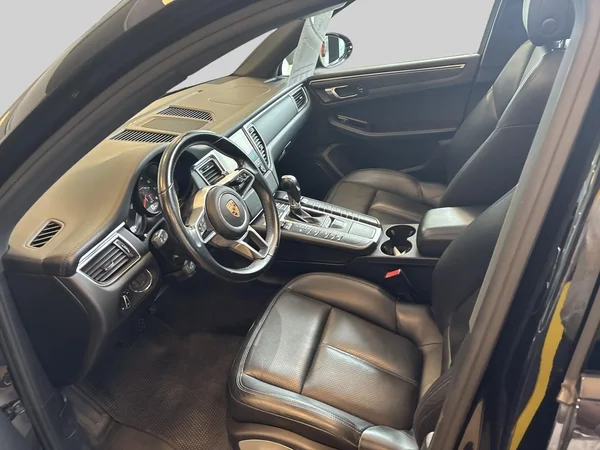 Porsche Macan (2019) — foto 25 van 26