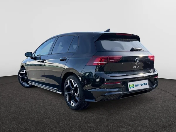VOLKSWAGEN Golf VIII (2025) — foto 12 van 25