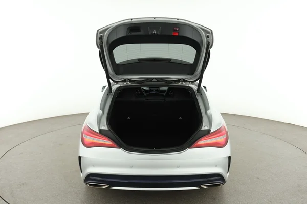 Mercedes-Benz CLA-Klasse (2019) — foto 7 van 16