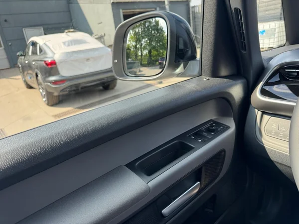 VOLKSWAGEN ID.Buzz Lwb (2026) — foto 7 van 24