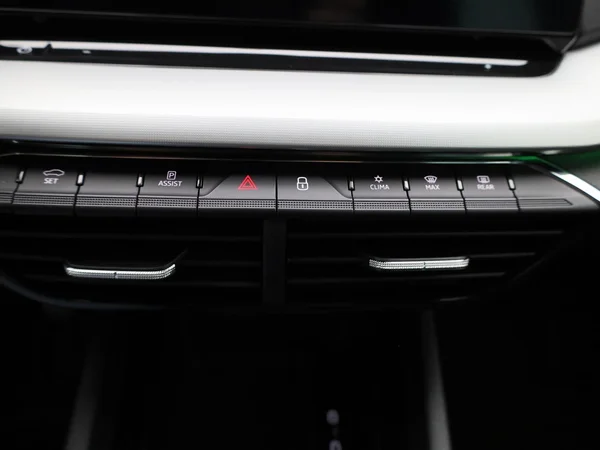 Škoda Octavia (2023) — foto 22 van 44