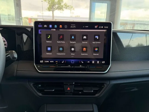 Volkswagen Tiguan — foto 11 van 25