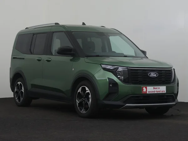 FORD TOURNEO COURIER (2025) — foto 23 van 28