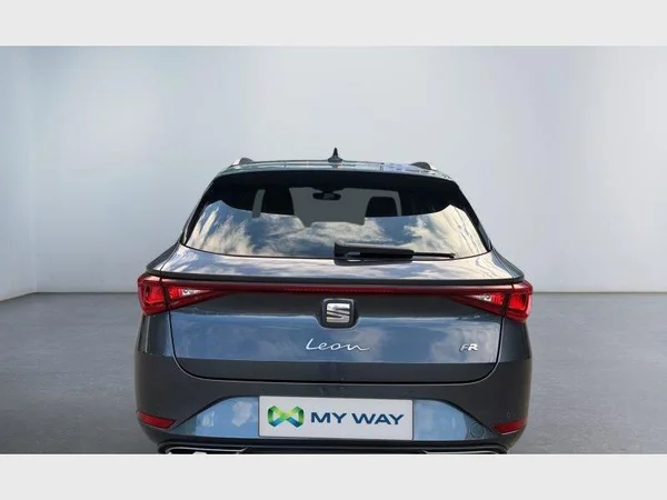 Seat Leon ST (2021) — foto 27 van 28