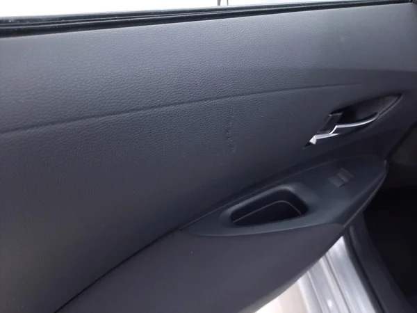 Toyota Corolla SW Hybrid (HEV) (2022) — foto 2 van 26