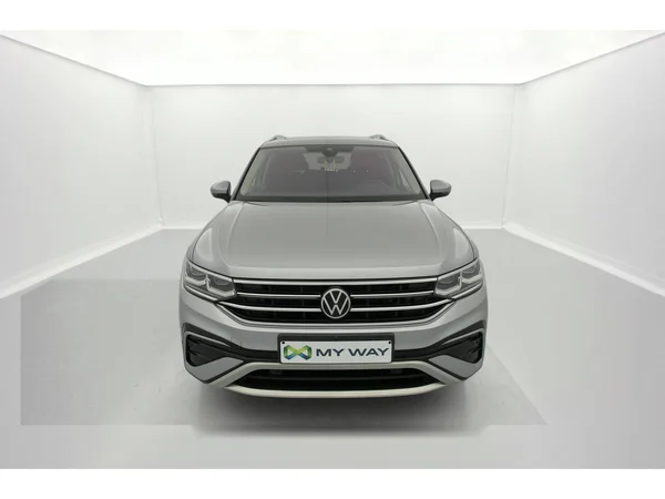 VOLKSWAGEN Tiguan Allspace (2021) — foto 12 van 36
