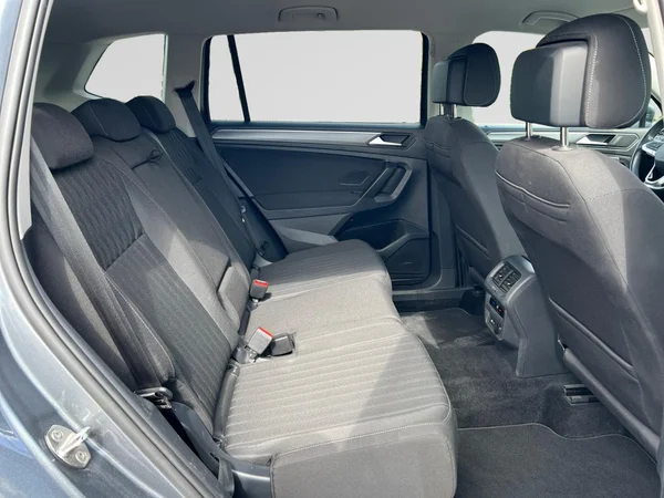 VOLKSWAGEN Tiguan Allspace (2023) — foto 4 van 18