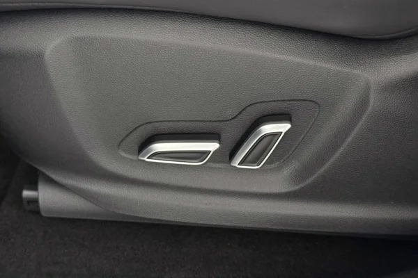 MG EHS PHEV (2023) — foto 16 van 33