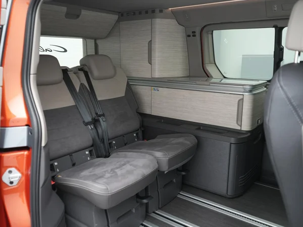 VOLKSWAGEN California T7 Dsl (2025) — foto 22 van 40