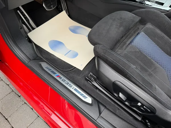 Bmw 235 (2022) — foto 8 van 30