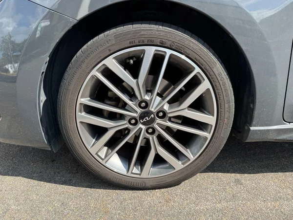 Kia Rio (2022) — foto 12 van 12