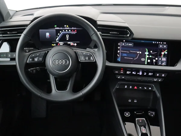 AUDI A3 Sportback (2025) — foto 16 van 18