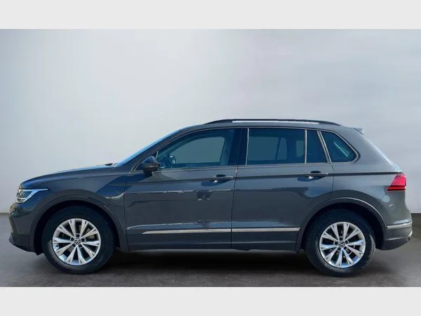 Volkswagen Tiguan (2022) — foto 27 van 29