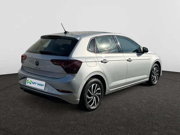 VOLKSWAGEN Polo (2022) — foto 15 van 20