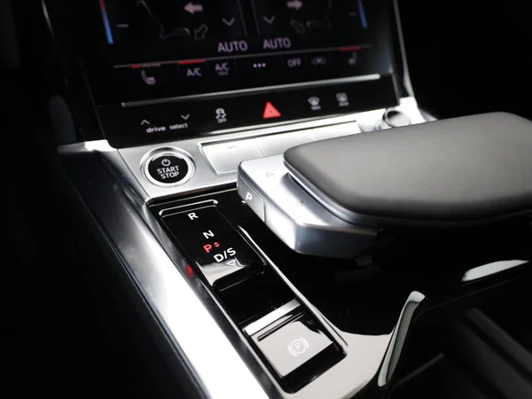 AUDI e-tron Sportback (2023) — foto 23 van 26
