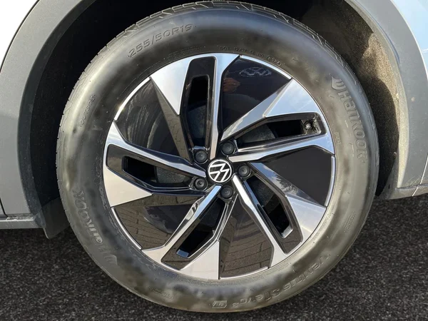 VOLKSWAGEN ID.4 (2024) — foto 6 van 16