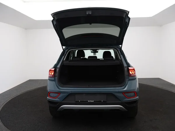Volkswagen T-Roc (2025) — foto 8 van 24