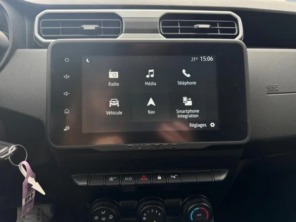 DACIA Duster Dsl (2023) — foto 8 van 21