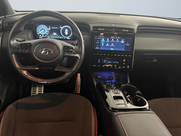 HYUNDAI Tucson (2023) — foto 4 van 24