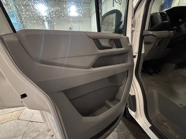 VOLKSWAGEN Crafter 35 Fou Mwb (2025) — foto 10 van 25